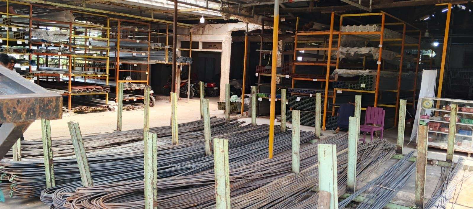 Foto Galeri Gudang AVEROlux